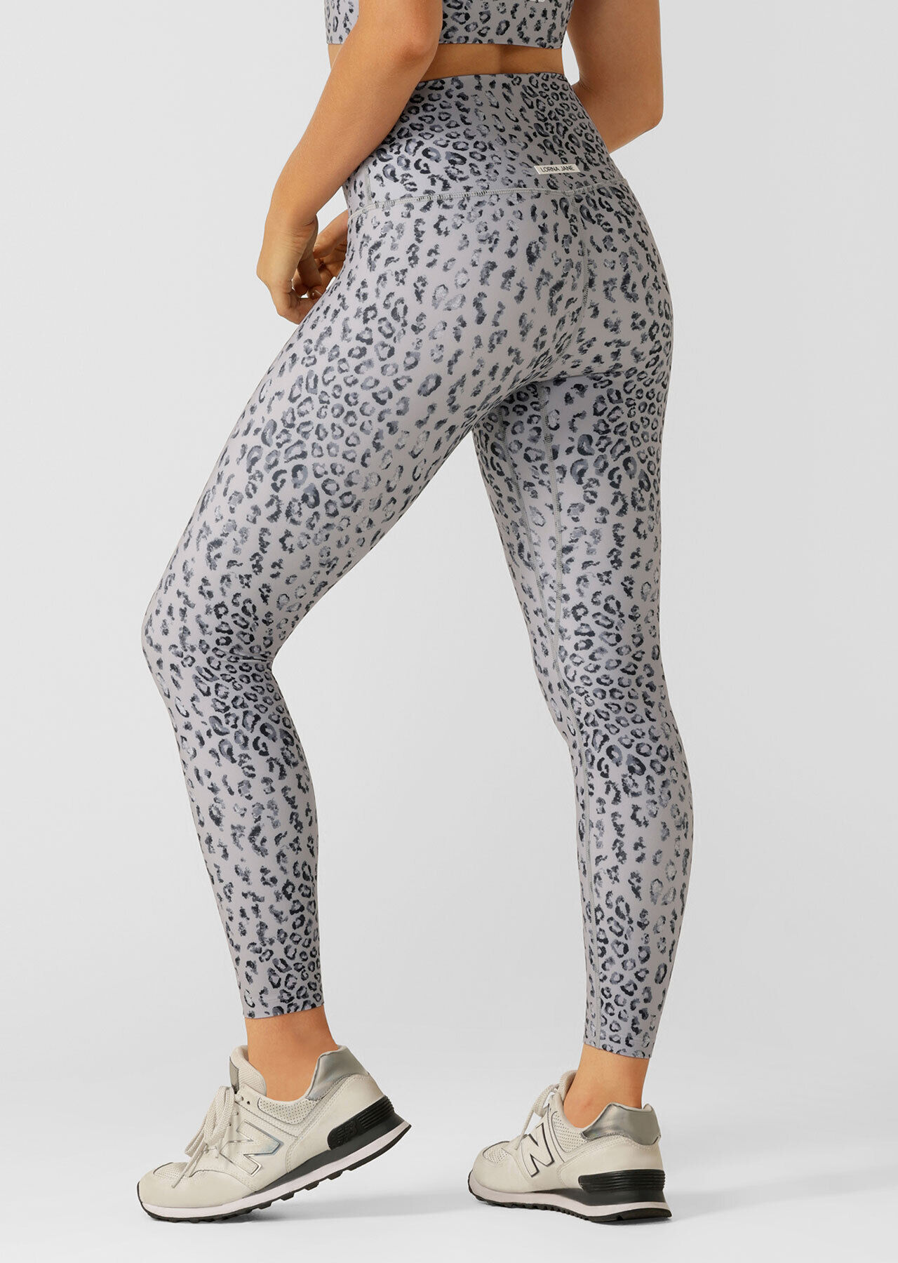 OMG! panda Lucy Black & White Animal Print Leggings Yoga Pants - Women -  Pineapple Clothing