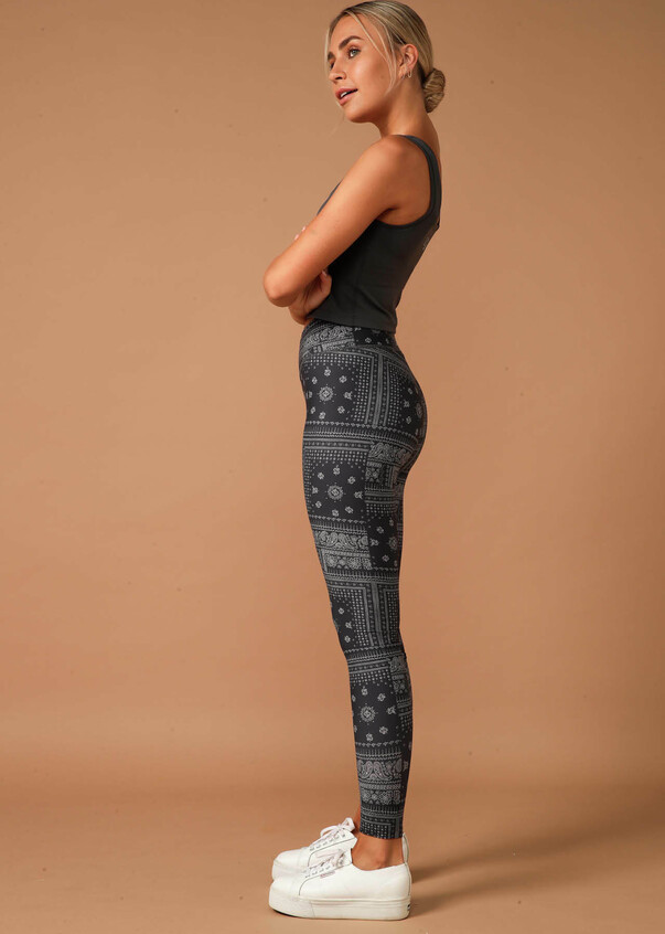 Love Song Leggings – The Paisley Rooster Boutique