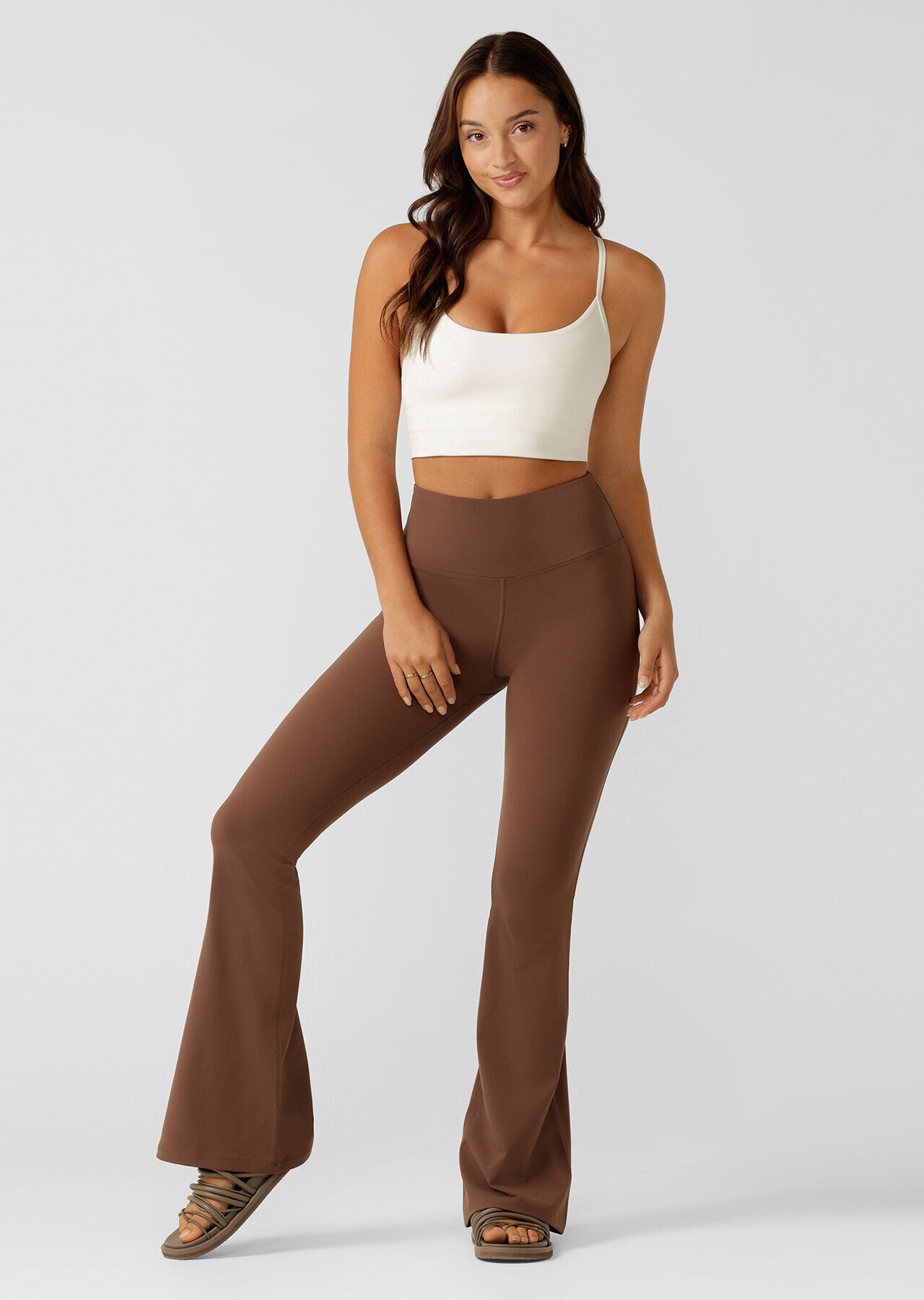 MEXX Brown Mid Rise Straight Leg Cotton Blend Cropped Trouser Pants - – Le  Prix Fashion & Consulting