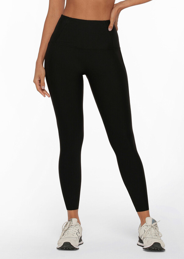 Black Ankle Biter Leggings: The Perfect Choice for Every Woman