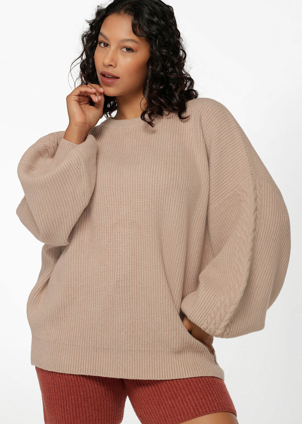 SUMARI Oversized 3G Wool Sweater size2 | camillevieraservices.com