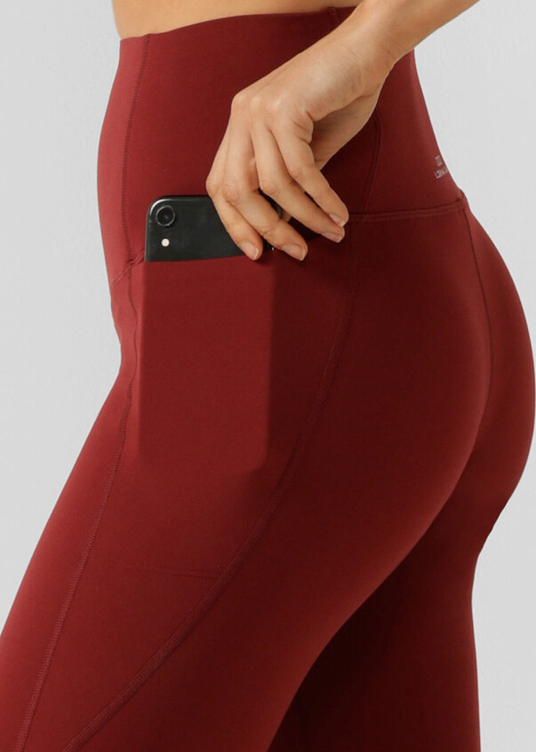 The Perfect Ankle Biter Leggings, Red
