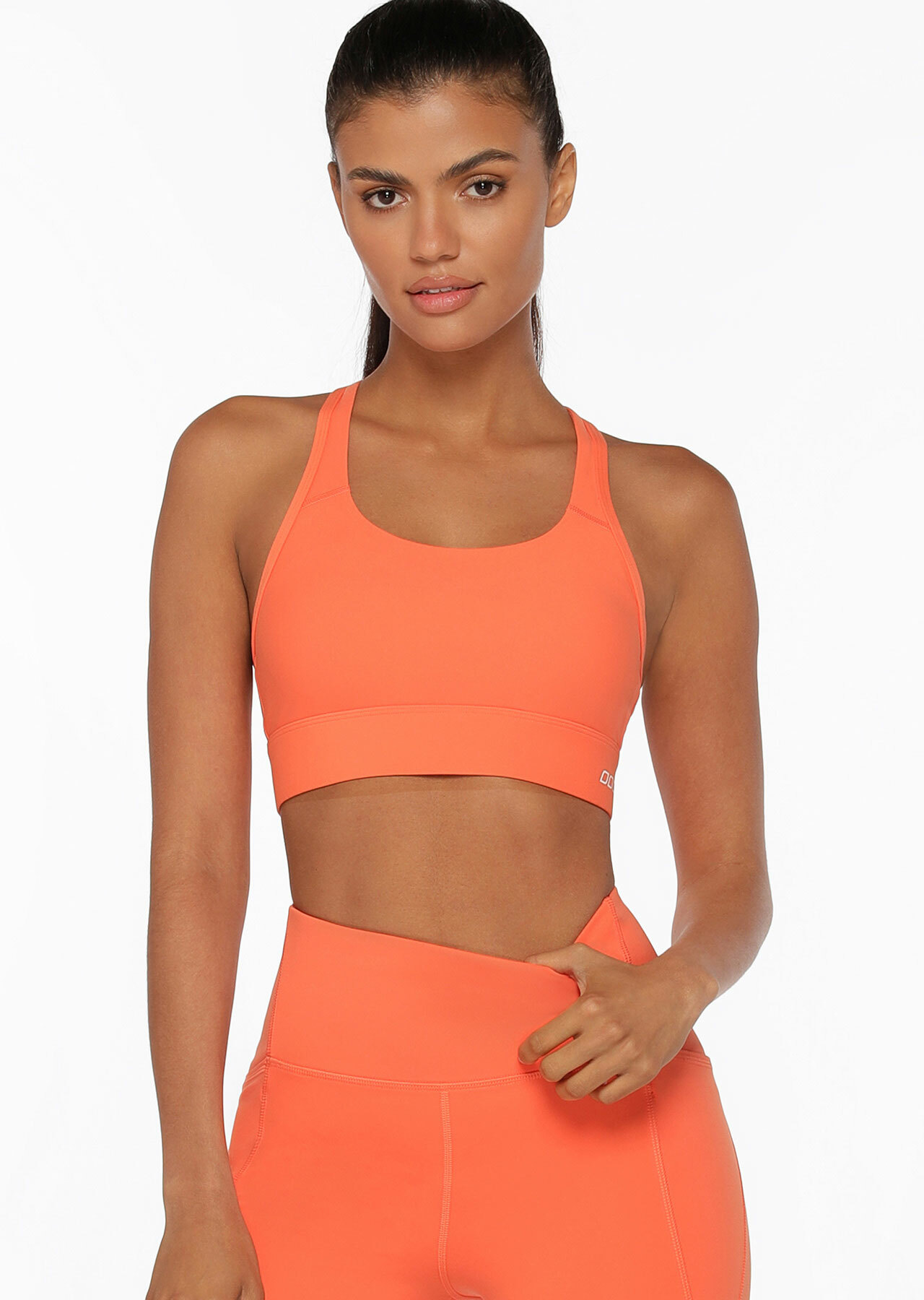 Peach Solid Sports Bra – Unclaimed Baggage