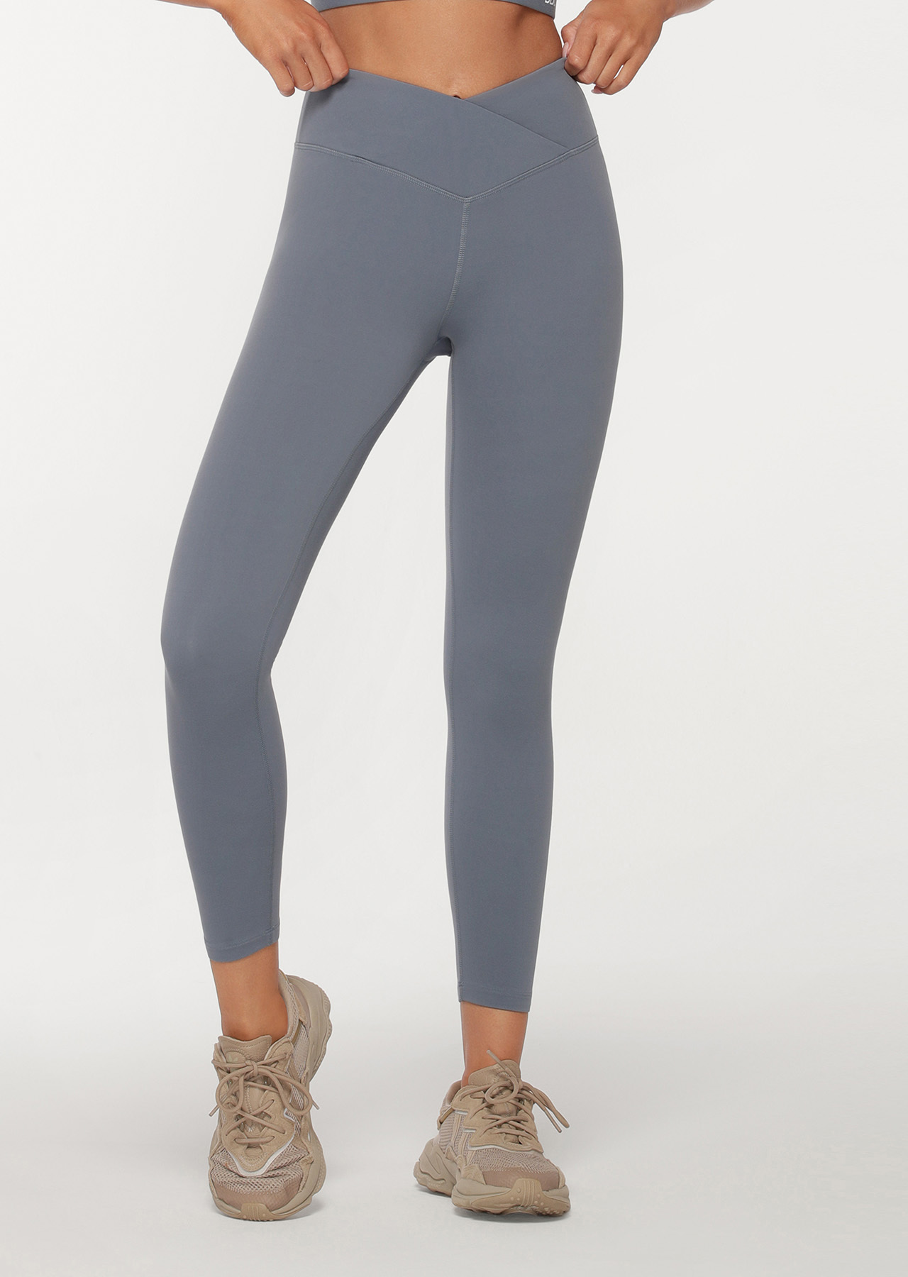 STRUT-THIS The Kennedy Ankle Legging in Heather Grey | REVOLVE